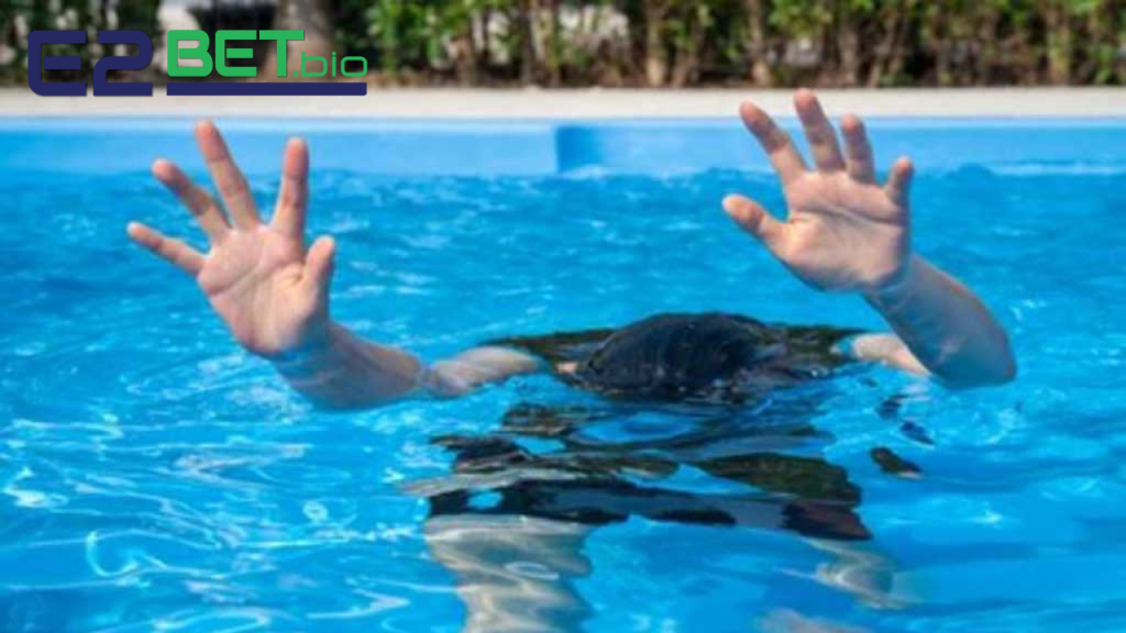 Mơ Thấy Người Chết Đuối Đánh Số Gì? Giải Mã Chi Tiết Từng Trường Hợp Trong Giấc Mơ